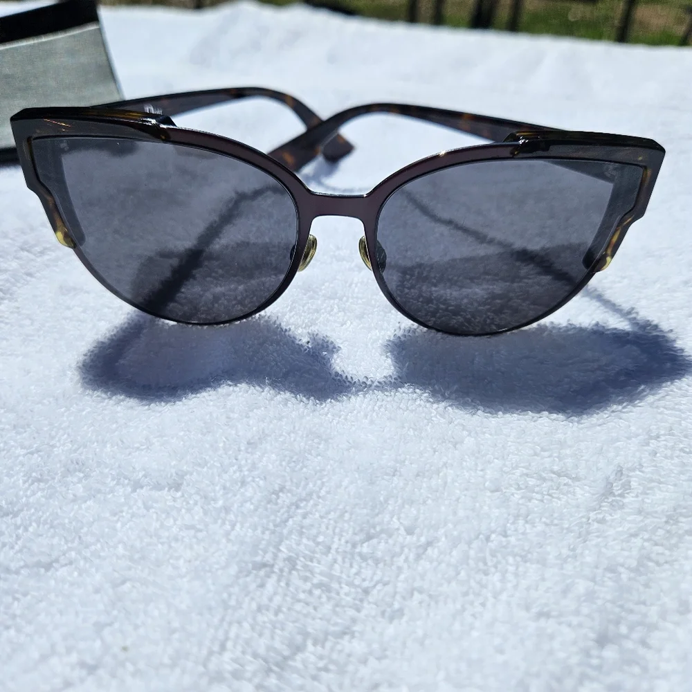 CHRISTIAN‎ DIOR WILDLY DIOR/S P7L-Y1 RED HAVANA/GRAY SUNGLASSES AUTHENTIC